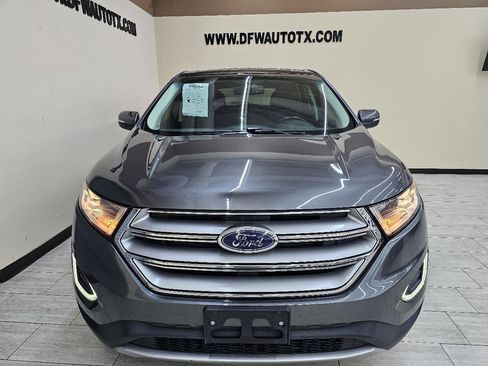 Used 2015 Ford Edge Titanium w/ Equipment Group 301A FWD image 3