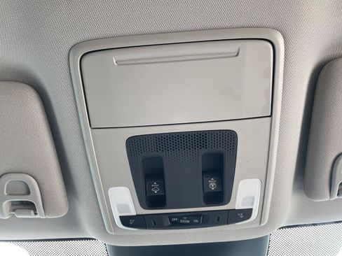 Used 2024 Honda Pilot Elite image 21