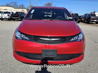 New 2026 Chrysler Voyager LX video 2