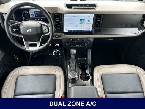 Used 2023 Ford Bronco Wildtrak AWD/4WD image 16