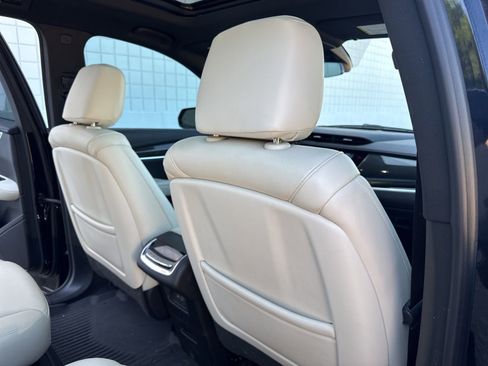 Used 2021 Cadillac XT6 Sport w/ LPO, Floor Liner Package AWD/4WD image 25