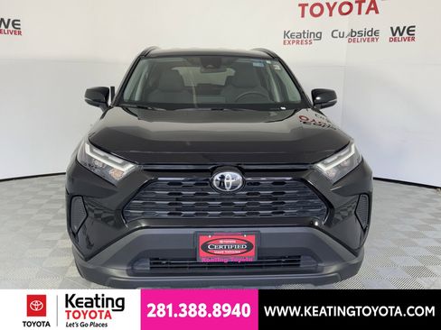 Certified 2025 Toyota RAV4 XLE FWD image 11