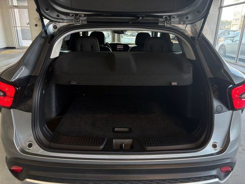 Used 2025 Chevrolet Trax LT image 30