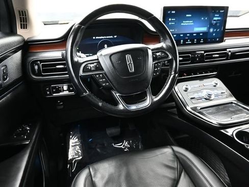Used 2023 Lincoln Nautilus Reserve FWD image 20