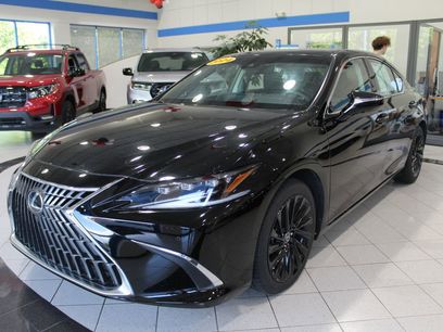 Used 2024 Lexus ES 300h Ultra Luxury