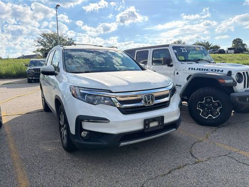 Used 2022 Honda Pilot EX-L image 2