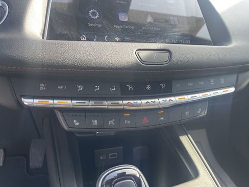 Used 2022 Cadillac XT4 Premium Luxury w/ Enhanced Visibility Package image 26