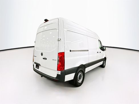 New 2025 Mercedes-Benz Sprinter 2500 image 8
