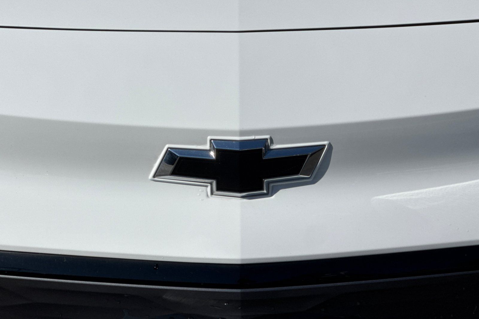 Used 2023 Chevrolet Bolt EUV LT FWD image 44