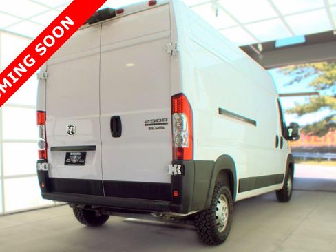 Used 2023 RAM ProMaster 2500 FWD image 4