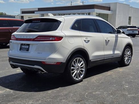 Used 2017 Lincoln MKC Reserve FWD image 3