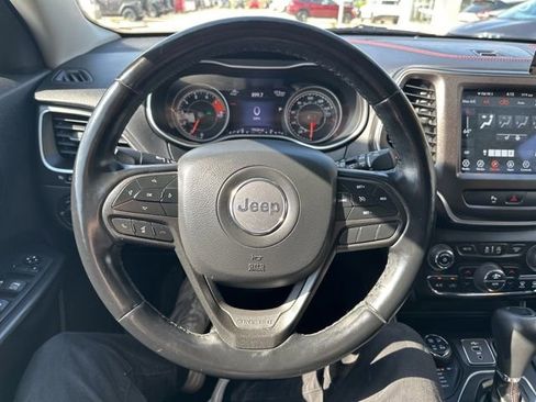 Used 2021 Jeep Cherokee Trailhawk w/ Trailer Tow Group AWD/4WD image 24