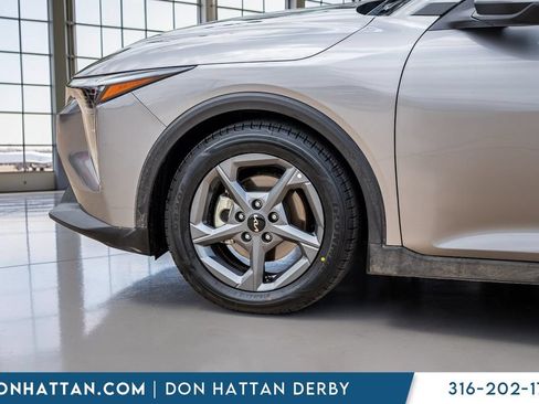 Used 2025 Kia K4 FWD image 38