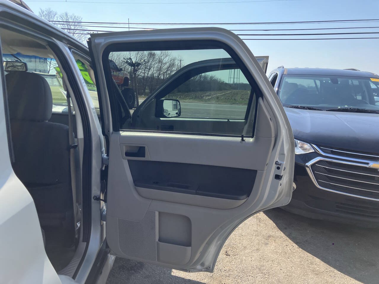 Used 2009 Ford Escape XLT FWD image 22