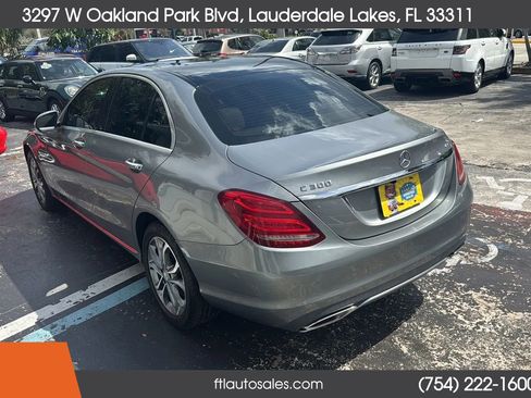 Used 2015 Mercedes-Benz C 300 4MATIC Sedan image 7