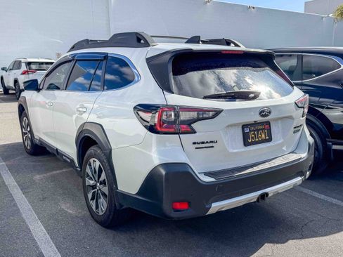 Used 2024 Subaru Outback Limited AWD/4WD image 10