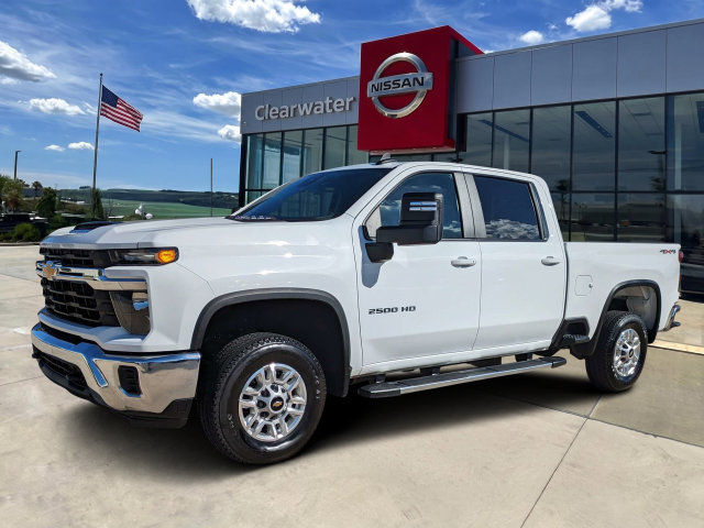 Used 2026 Chevrolet Silverado 2500 LT AWD/4WD image 9