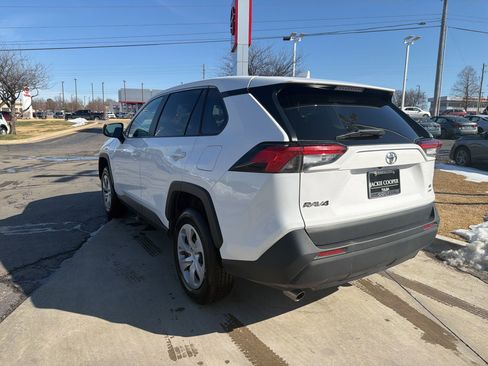 Used 2024 Toyota RAV4 LE image 6