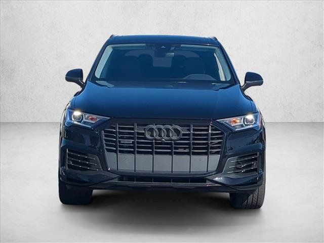 Used 2022 Audi Q7 3.0T Premium w/ Convenience Package AWD/4WD image 2