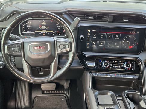 Used 2024 GMC Sierra 2500 AT4 w/ AT4 Preferred Package image 24