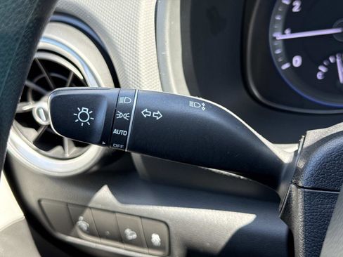 Certified 2023 Hyundai Kona SEL AWD/4WD image 11