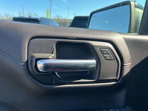 Used 2022 Chevrolet Silverado 1500 RST w/ Safety Package image 12