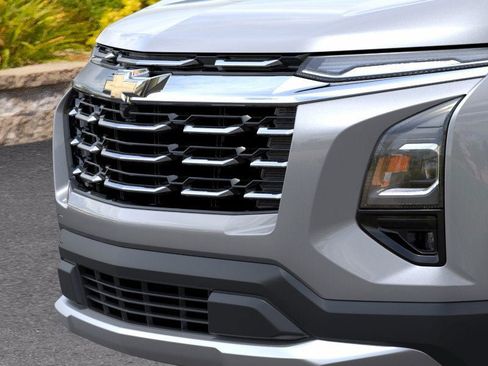 New 2026 Chevrolet Equinox LT w/ Safety and Technology Package AWD/4WD image 13