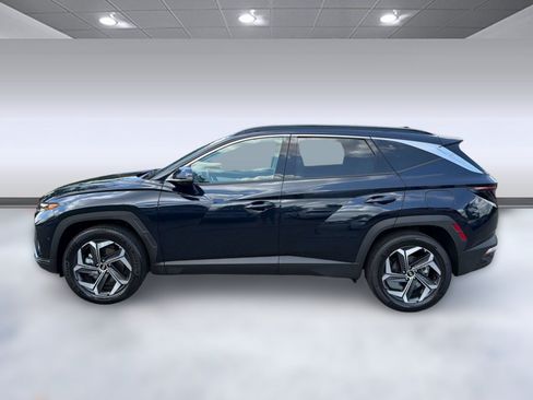 Used 2023 Hyundai Tucson Limited AWD/4WD image 2