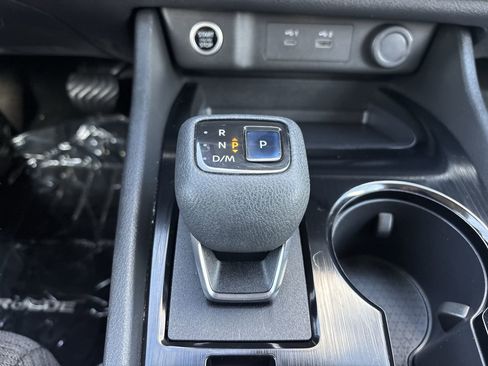 Used 2021 Nissan Rogue SV AWD/4WD image 23