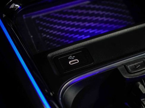 Used 2026 Mercedes-Benz GLB 250 image 22