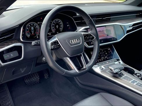 Used 2022 Audi A6 Premium Plus image 18