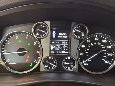 Used 2013 Lexus LX 570 4WD image 27