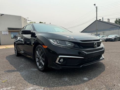 Used 2019 Honda Civic EX image 3