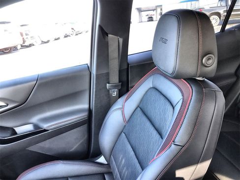 New 2026 Chevrolet Equinox RS image 23