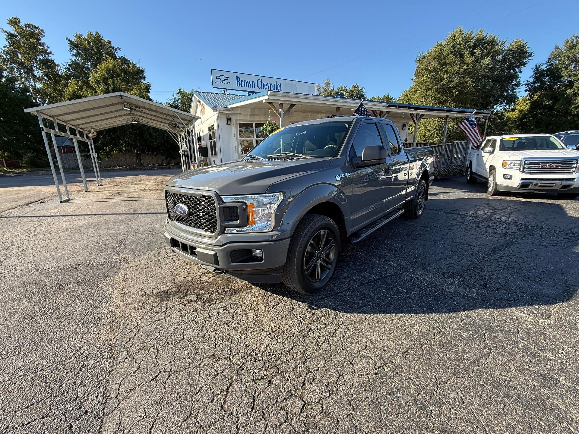 Used 2018 Ford F150 XL w/ Equipment Group 101A Mid AWD/4WD image 2