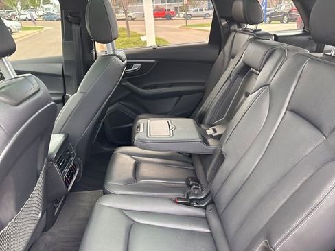 Used 2025 Audi Q7 3.0T Premium Plus AWD/4WD image 15