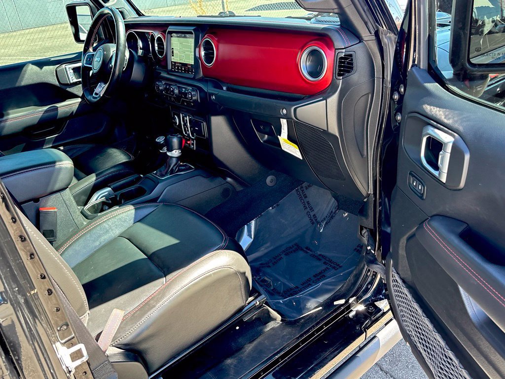 Used 2022 Jeep Gladiator Rubicon w/ Cold Weather Group AWD/4WD image 25