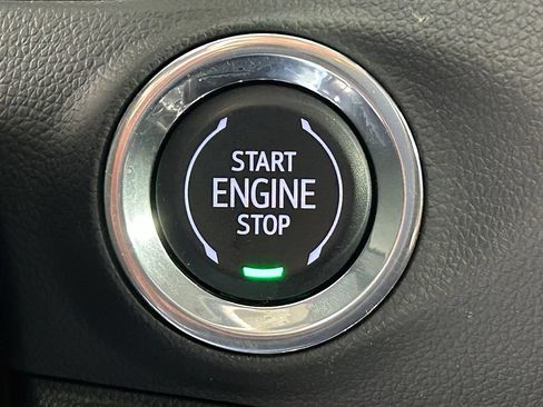 Used 2023 Buick Encore GX Essence w/ Experience Buick Package AWD/4WD image 24