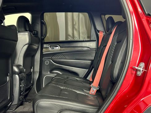 Used 2018 Jeep Grand Cherokee Trackhawk AWD/4WD image 19