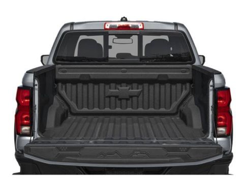 Used 2026 Chevrolet Colorado Z71 w/ Technology Package AWD/4WD image 13
