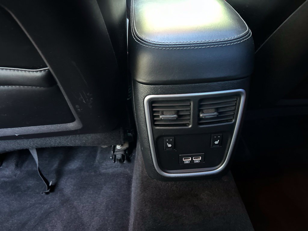 Used 2017 Dodge Charger R/T w/ Plus Group RWD image 32