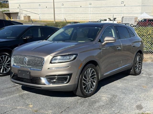 Used 2019 Lincoln Nautilus Reserve FWD image 3