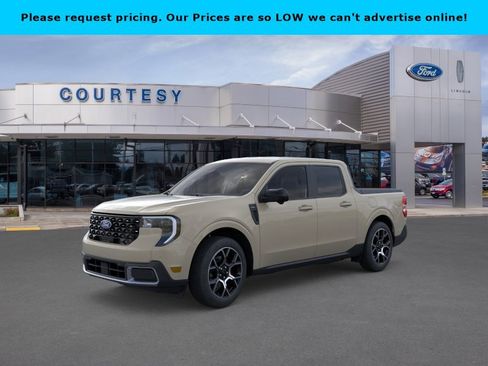 New 2025 Ford Maverick Lariat w/ 4K Tow Package image 1