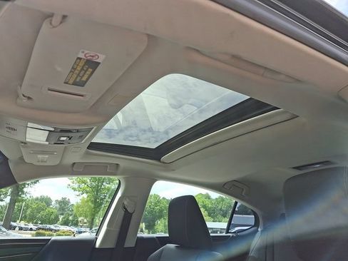 Used 2021 Lexus ES 350 w/ Premium Package FWD image 17