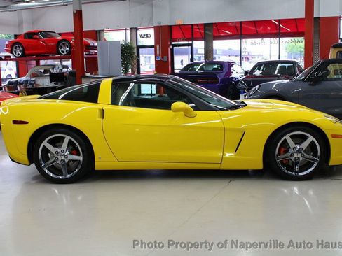Used 2007 Chevrolet Corvette Coupe w/ Preferred Equipment Group RWD image 63
