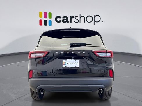 Used 2025 Ford Escape ST-Line image 4