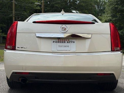 Used 2012 Cadillac CTS Luxury RWD image 19