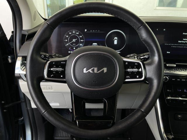 Used 2024 Kia Carnival SX Prestige FWD image 14