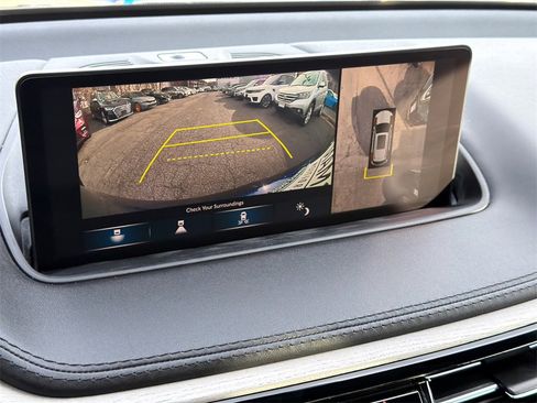 Used 2023 Acura MDX SH-AWD w/ Advance Package image 29