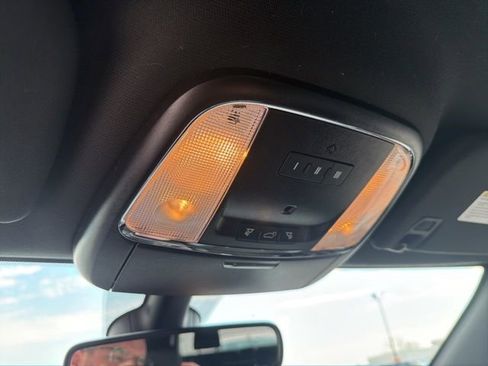 Used 2020 Dodge Durango GT image 17